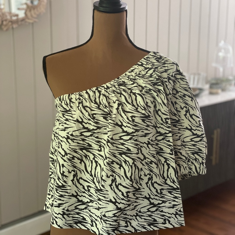 BNWT Rails Off-the-Shoulder shirt, L - Picture 2 of 6